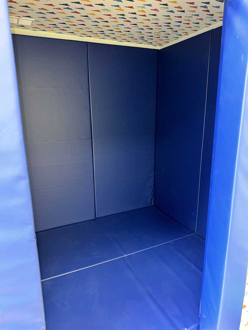 Mental health calming room