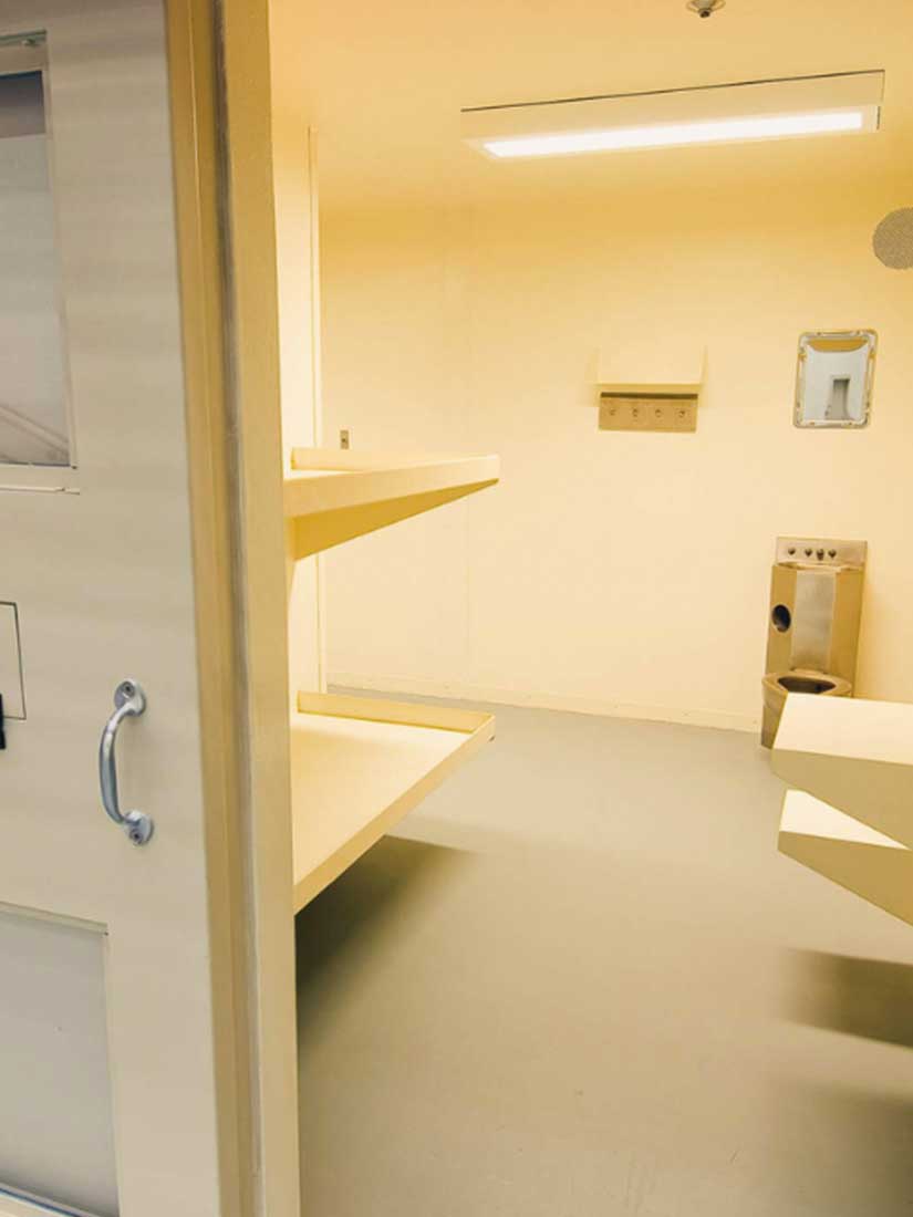 Chambre capitonnée en résine